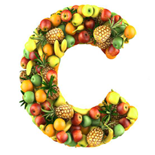 C сложенная из фруктов